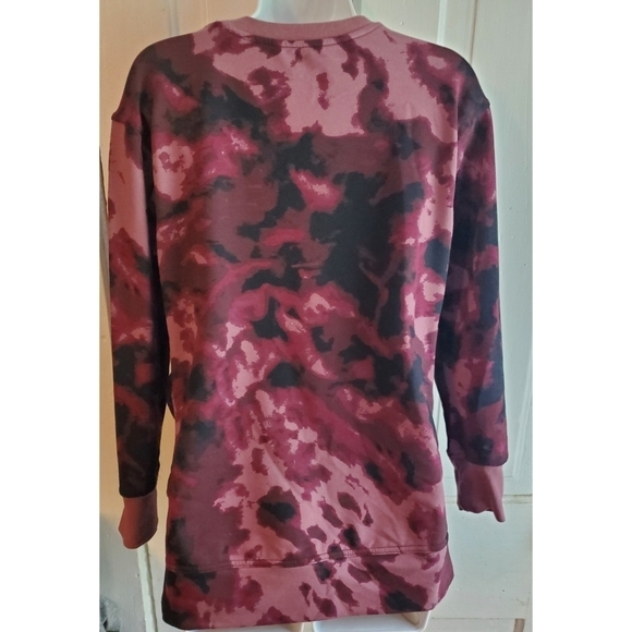 NEW Isabel Maternity by Ingrid & Isabel Sweatshirt - Picture 8 of 11